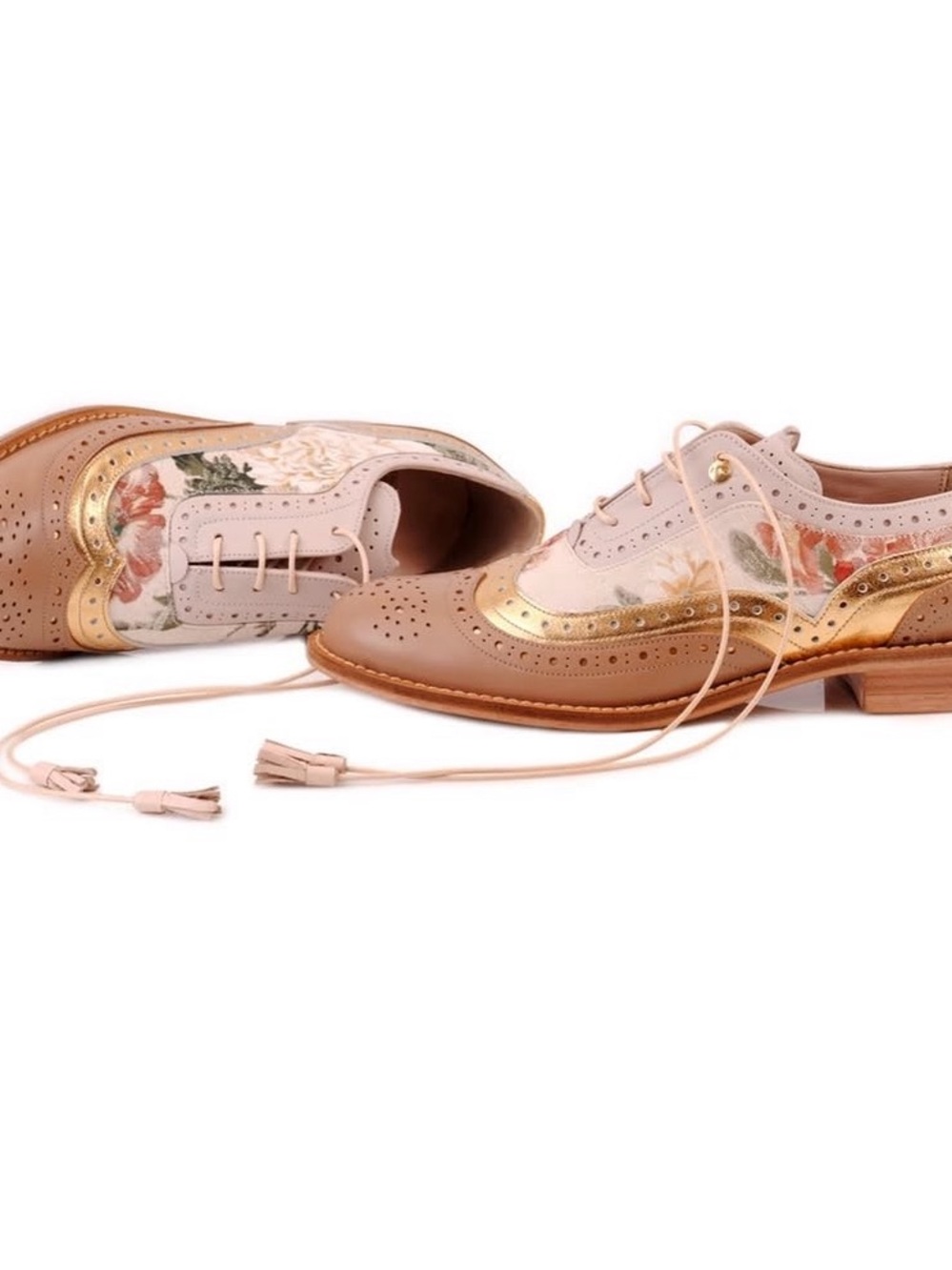Floral Panel Leather Wingtip Loafers in Beige & Gold - Picture 4 of 11